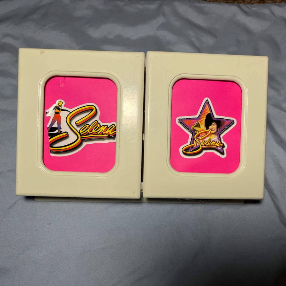 One of a Kind Selena jewelry box